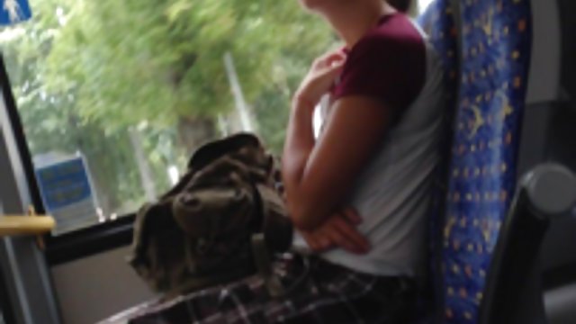 丰满 的 婊子 搞砸 在 干 和 嘴 他的 男性