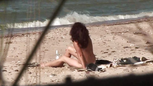 色情按摩与两个女同性恋